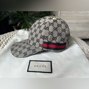GUCCI ORIGINAL GG CANVAS BASEBALL HAT WITH WEB